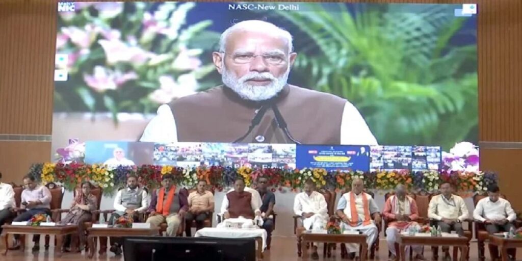PM मोदी ने ‘धन धान्य योजना’ की शुरुआत की, CM विष्णुदेव साय बोले– कम उत्पादन वाले क्षेत्रों में किसानों को मिलेगा विशेष लाभ