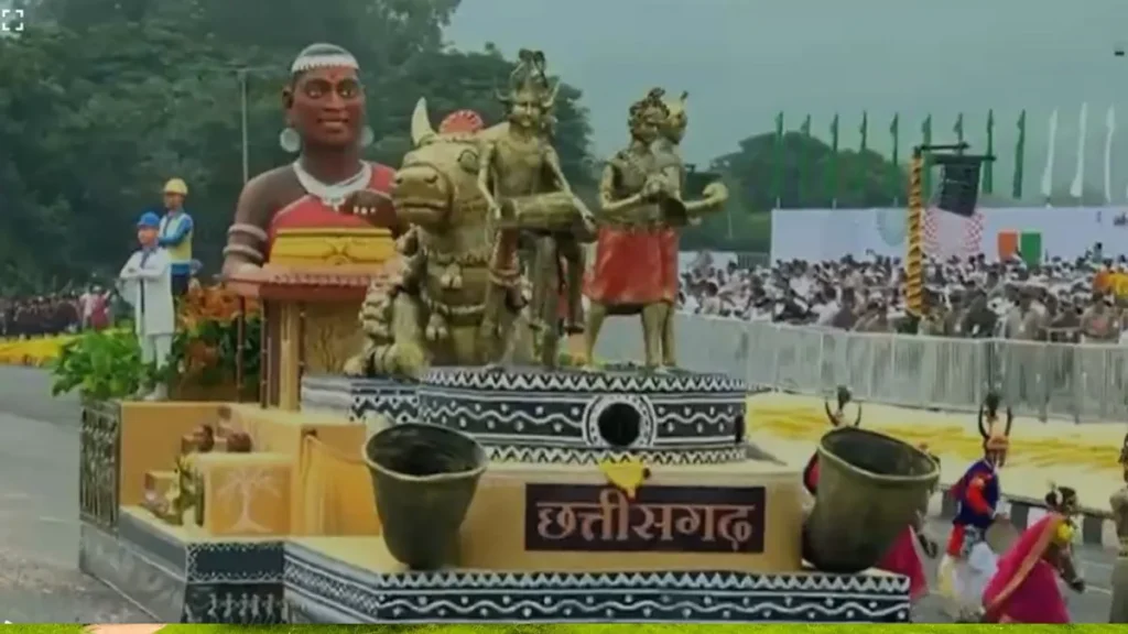 एकता परेड 2025” में छत्तीसगढ़ के बस्तर की झांकी चयनित संघर्ष से विकास डर से विश्वास की ओर’ थीम ने जीता राष्ट्रीय मंच छत्तीसगढ़
