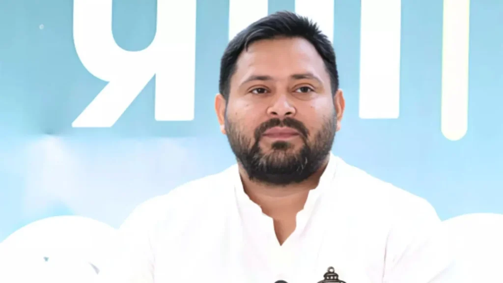 Raghopur Election 2025: तेजस्वी यादव के लिए मुश्किल हुई राघोपुर सीट, जानें तीसरी बार जीत पाना क्यों बन गया है चुनौती तेजस्वी यादव