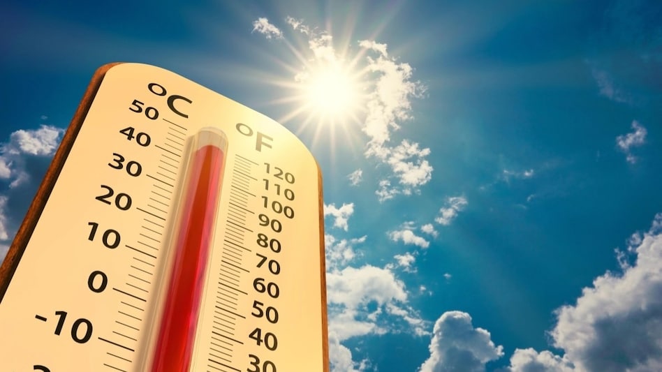 छत्तीसगढ़ में गर्मी से लोग बेहाल, पारा पहुंचा 45 डिग्री सेल्सियस, कई जिलों में लू की चेतावनी भी