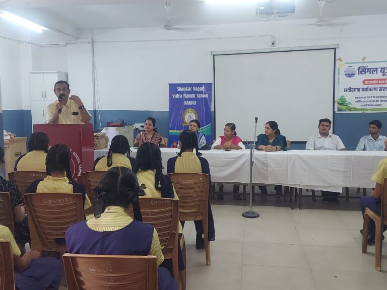 आकाशवाणी दूरदर्शन केंद्र में अधिकारियों एवं कर्मचारियों को एकल उपयोग प्लास्टिक का उपयोग न करने की दिलाई शपथ