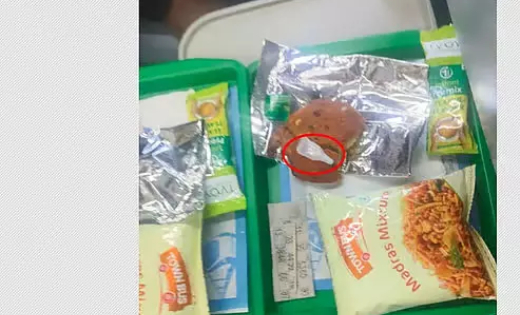 प्रीमियम ट्रेन के खाने ने उड़ाए होश, नाश्ते में ऐसी चीज निकली कि यात्री ने तुरंत रोक दी थाली