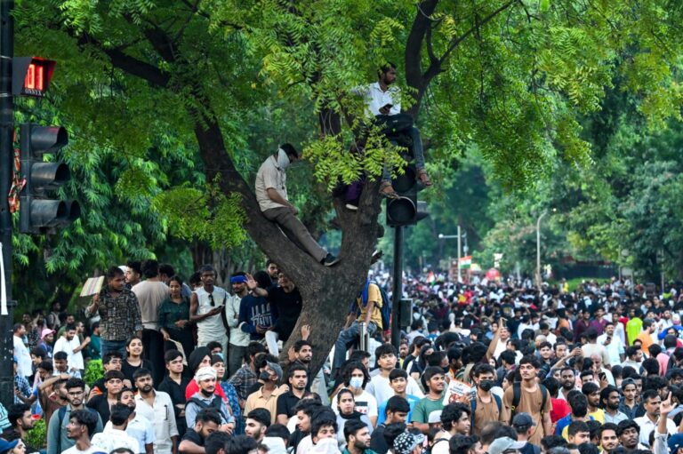 नीट पेपर लीक विवाद के बीच सीजेपी की सरकार से अहम मुलाकात…तटस्थ स्थान पर होगी बातचीत…इस्तीफे की मांग पर अड़ी पार्टी