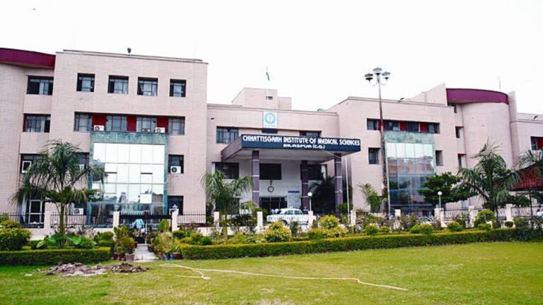 सिम्स की अव्यवस्थाओं पर हाई कोर्ट सख्त, शपथ पत्र पर जताया एआई का संदेह, कहा- जमीनी सच्चाई छिपाकर अदालत को गुमराह न करें