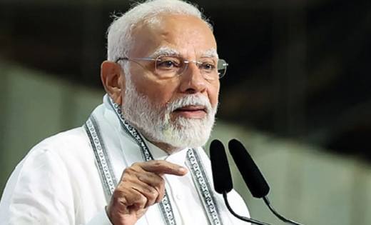 पीएम मोदी के ट्वीट के बाद सियासी घमासान, विपक्ष बोला- छात्रों को घोषणा नहीं, जवाबदेही चाहिए