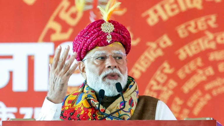 76 साल के हुए PM मोदी, देशभर में दीपोत्सव की तैयारी! 1300 KM की बाइक यात्रा भी होगी शुरू