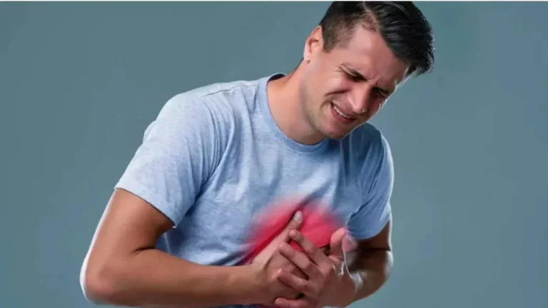 Healthy Heart Tips: दिल को लंबे समय तक स्वस्थ रखने के लिए रोज की इस आदत पर दें ध्यान, डॉक्टर ने बताया आसान तरीका